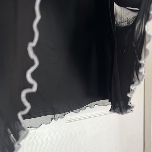 Black and white stripe midi skirt - Picture 2 of 2